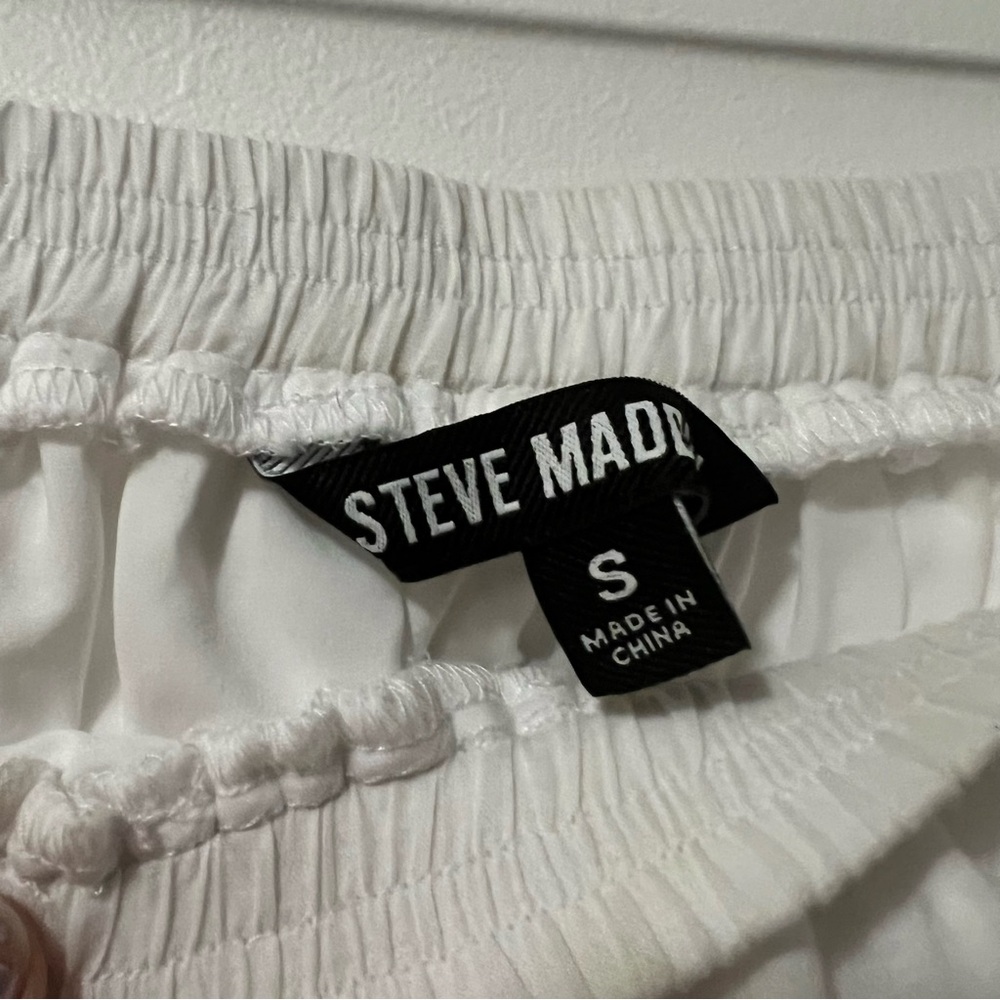 White bubble hem Skirt - Picture 2 of 6